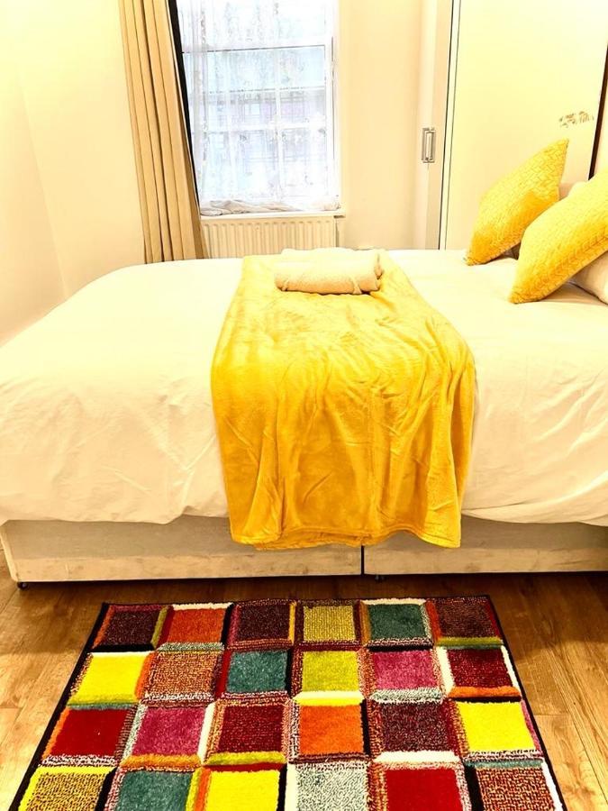 Shadwell Holiday Rooms London Bagian luar foto
