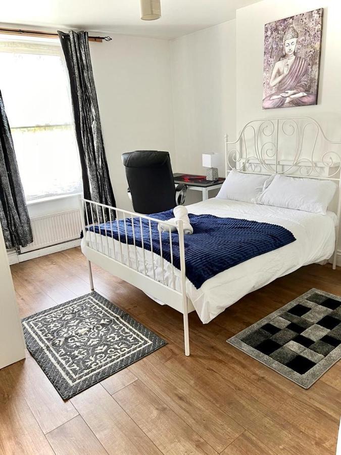 Shadwell Holiday Rooms London Bagian luar foto