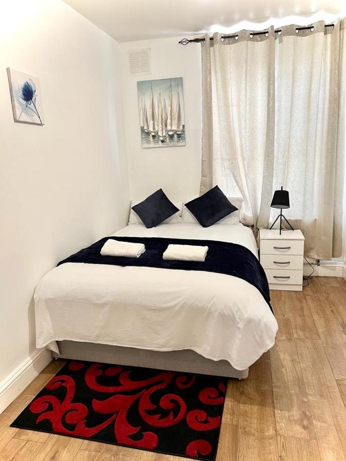 Shadwell Holiday Rooms London Bagian luar foto